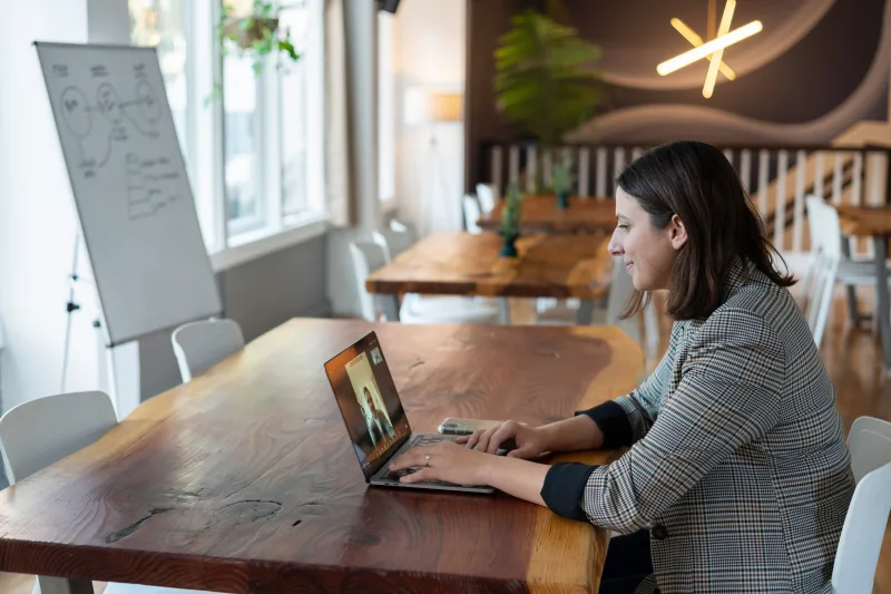 Interviews (Mobile phone and online) and things to avoid during them